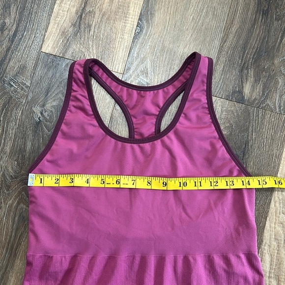 Patagonia pink/fuchsia Tank Top size large - Picture 4 of 12